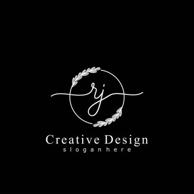 İlk logo kavramının ilk RJ el yazısı.