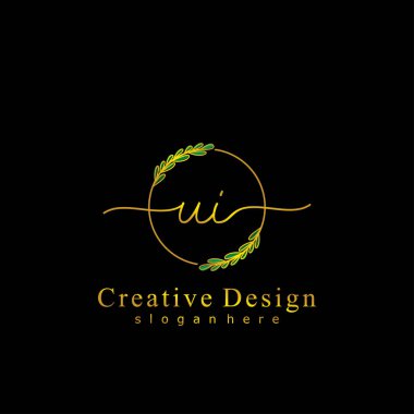 İlk logo kavramının ilk UI el yazısı.