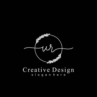 İlk logo kavramının ilk VR el yazısı.