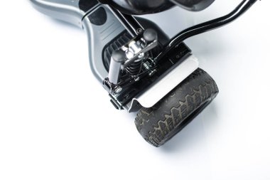 Kendini beyaz arka plan üzerinde elektrik kaykay akıllı Scooter Dengeleme Hoverboard çift tekerlek yakın çekim