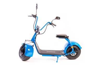 Kendini beyaz arka plan üzerinde elektrik kaykay akıllı Scooter Dengeleme Hoverboard çift tekerlek yakın çekim