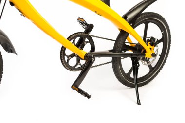 Kendini beyaz arka plan üzerinde elektrik kaykay akıllı Scooter Dengeleme Hoverboard çift tekerlek yakın çekim