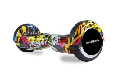 Kendini beyaz arka plan üzerinde elektrik kaykay akıllı Scooter Dengeleme Hoverboard çift tekerlek yakın çekim