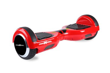 Kendini beyaz arka plan üzerinde elektrik kaykay akıllı Scooter Dengeleme Hoverboard çift tekerlek yakın çekim