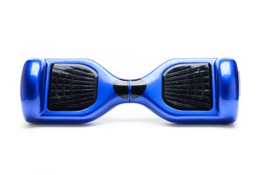 Kendini beyaz arka plan üzerinde elektrik kaykay akıllı Scooter Dengeleme Hoverboard çift tekerlek yakın çekim