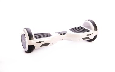 Kendini beyaz arka plan üzerinde elektrik kaykay akıllı Scooter Dengeleme Hoverboard çift tekerlek yakın çekim