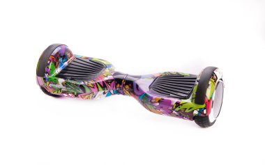 Kendini beyaz arka plan üzerinde elektrik kaykay akıllı Scooter Dengeleme Hoverboard çift tekerlek yakın çekim