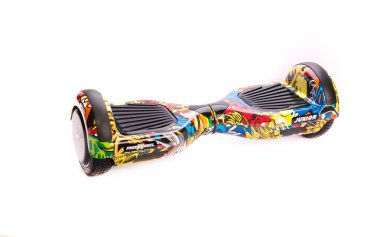 Kendini beyaz arka plan üzerinde elektrik kaykay akıllı Scooter Dengeleme Hoverboard çift tekerlek yakın çekim