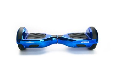 Kendini beyaz arka plan üzerinde elektrik kaykay akıllı Scooter Dengeleme Hoverboard çift tekerlek yakın çekim