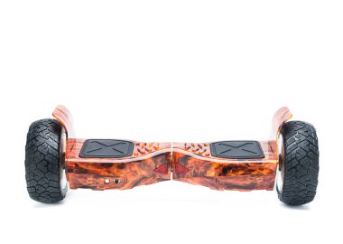 Kendini beyaz arka plan üzerinde elektrik kaykay akıllı Scooter Dengeleme Hoverboard çift tekerlek yakın çekim
