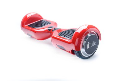 Kendini beyaz arka plan üzerinde elektrik kaykay akıllı Scooter Dengeleme Hoverboard çift tekerlek yakın çekim