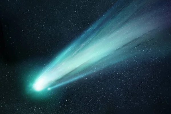 Cometa Neowise Trece Soarele Eliberează Gaze Creând Coadă Comă Ilustrație — Fotografie, imagine de stoc