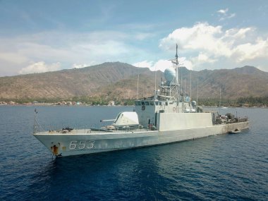 Donanma gemisinin, savaş gemisinin, savaş gemisinin, askeri geminin hava görüntüsü.