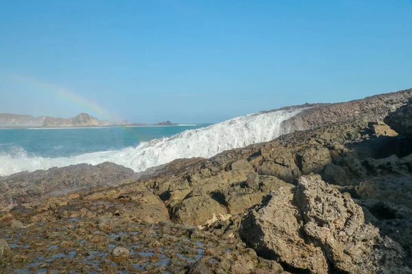 Nahaufnahme Mit Dem Wunderschönen Plätschernden Seidig Glatten Wasser Über Einem — Stockfoto