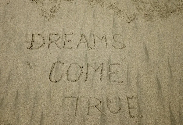 梦想成真 沙滩上的概念 — 图库照片