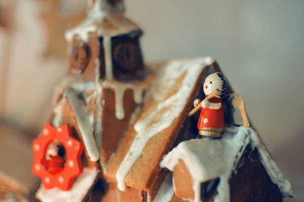 Magische Miniatuur Huis Gemaakt Van Ontbijtkoek Kerstmis — Stockfoto