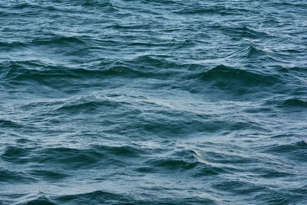 Textura Abstrata Ondulação Superfície Água Oceano Azul Claro Com Fundo — Fotografia de Stock