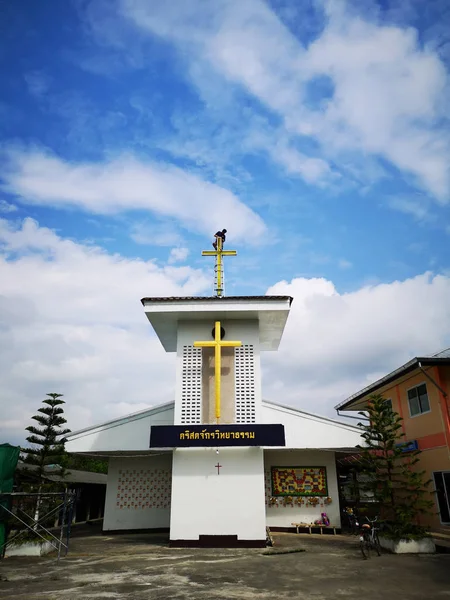 Chiangrai Thajsko Prosinec Neznámé Asijské Mužského Pracovního Opravy Kříž Střeše — Stock fotografie