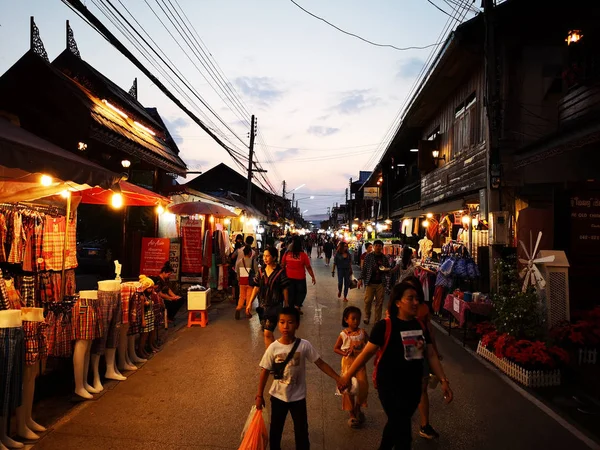 Loei Januar Unbekannte Betreten Chiang Khan Night Street Market Januar — Stockfoto
