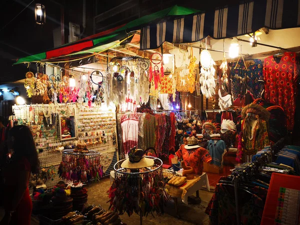 Loei Enero Mujer Identificada Vendiendo Productos Indios Mercado Nocturno Chiang —  Fotos de Stock