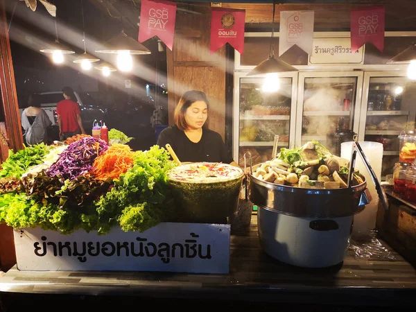 Loei January Unidentified Woman Selling Steamed Food Chiang Khan Night — Stock Photo, Image