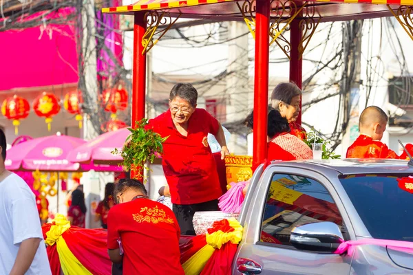 Nakhon Sawan Tajlandia Lutego Niezidentyfikowany Azjatycka Stara Kobieta Rozprowadzenie Wody — Zdjęcie stockowe