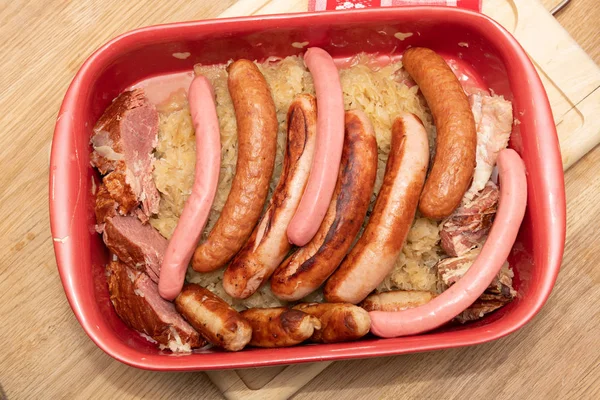Central and Eastern European cuisines choucroute - sauerkraut wi — Stock Photo, Image