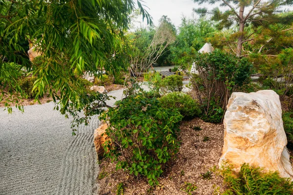 Beautiful japanese stone garden landscape — Stock Photo, Image