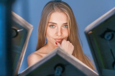 gözde yıldız refleks kadınla