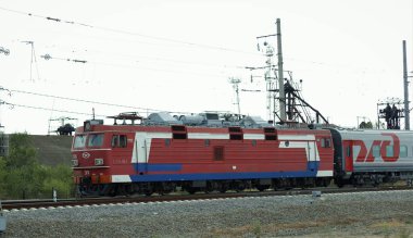 yolcu treni son istasyona koşar