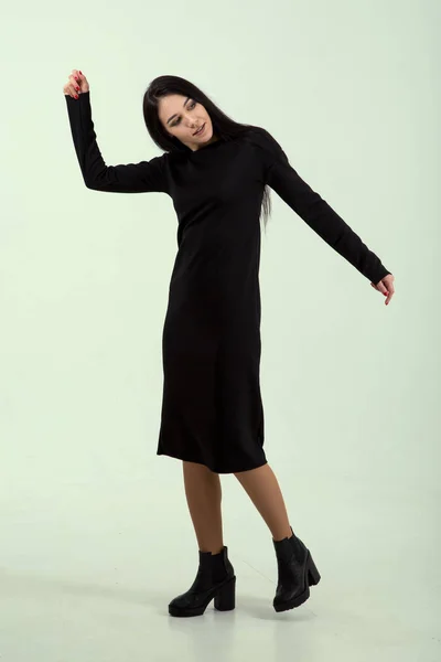 Mujer Vestida Negro Modelo Moda — Foto de Stock