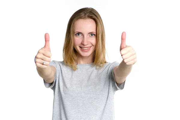 Donna Felice Che Mostra Pollici Donna Sorridente Isolato Sfondo Bianco — Foto Stock