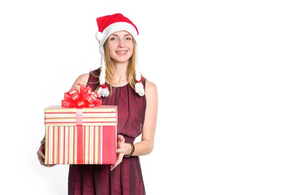 Mooie Jonge Vrouw Kerstman Hoed Houdt New Year Gift Grote — Stockfoto