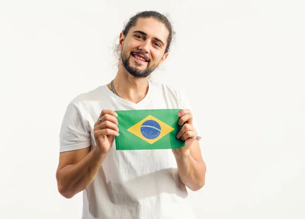 Jovem Com Bandeira Brasil Fundo Claro — Fotografia de Stock