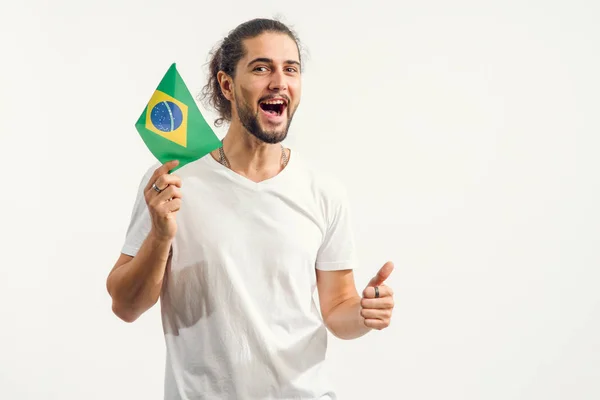 Jovem Com Bandeira Brasil Fundo Claro Polegares Para Cima — Fotografia de Stock