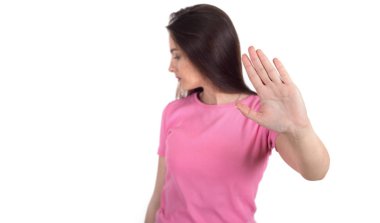 Ret jesti. Genç kadın önünde avuç içiyle elini uzattı. İnkar, olumsuz tutum, katılmıyorum.
