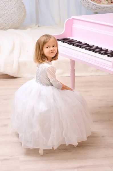 Nice Girl White Gown Tutu Sitting Opened Pink Grand Piano — Stock Photo, Image