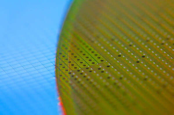 Макроэкономика чиповых технологий
