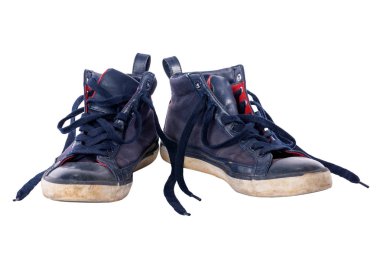 Beyaz arka plan üzerinde izole eski yıpranmış mavi çocuk ayakkabı.