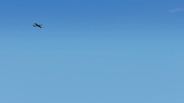 ECKA, Sırbistan 26 Mayıs 2018: Askeri Jet uçak Pilot eğitimi için 4 k Video klip