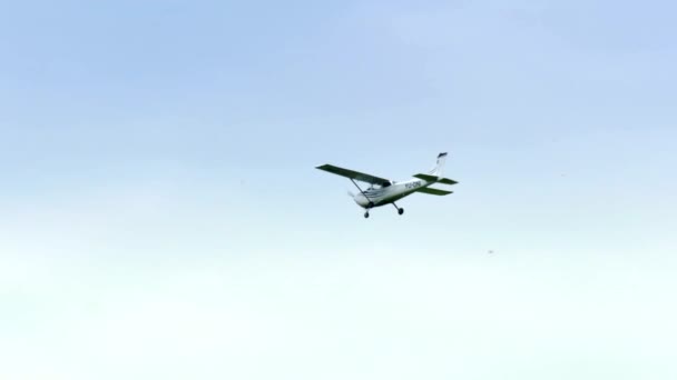 Ecka 塞尔维亚 2018年5月26日 商业飞行的运动飞机 视频剪辑 — 图库视频影像