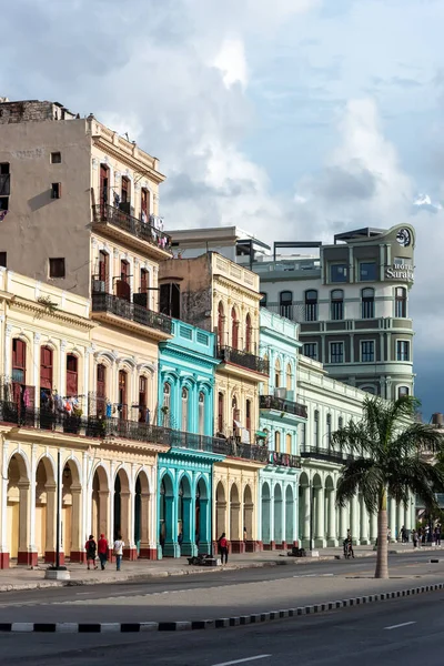 September 2019 Kleurrijke Gebouwen Straat Havana Stad Havana Cuba — Stockfoto