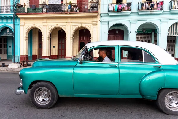 Szeptember 2109 Vintage Klasszikus Amerikai Autó Egy Utcában Old Havana — Stock Fotó