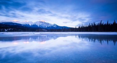 Jasper, Alberta, Kanada 'nın doğal manzarası
