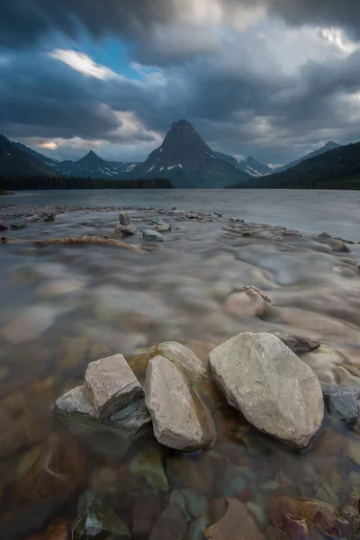 Bela Paisagem Montanhosa Parque Nacional Geleira Canadá — Fotografia de Stock