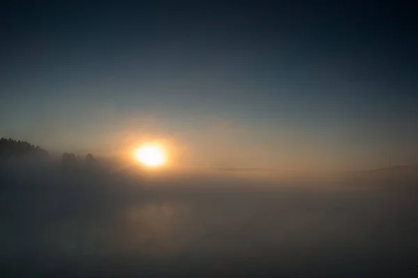 Lever Soleil Dans Brouillard — Photo