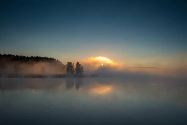 Amanecer Niebla —  Fotos de Stock