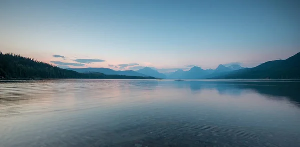 日落时的冰川国家公园 — 图库照片