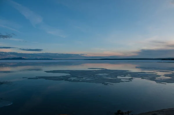 Yellowstone Lanskap Musim Panas — Stok Foto