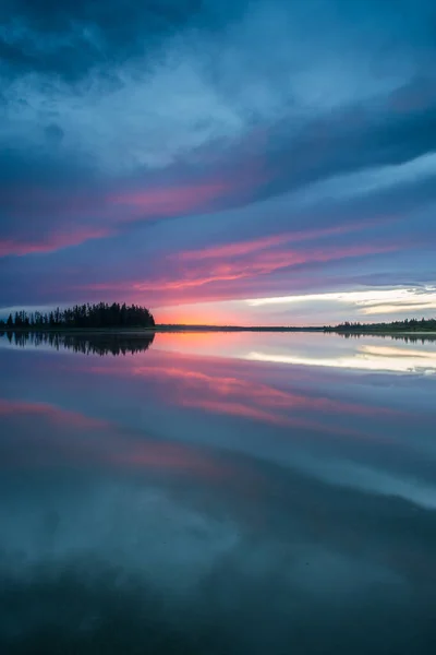 Elk Island Sunset Alberta — Stockfoto